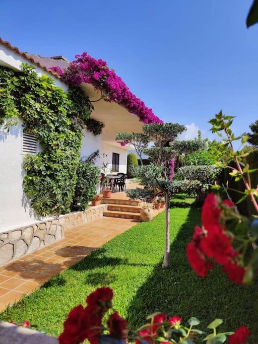 Exclusiva Villa Con Piscina Calafat Exterior photo