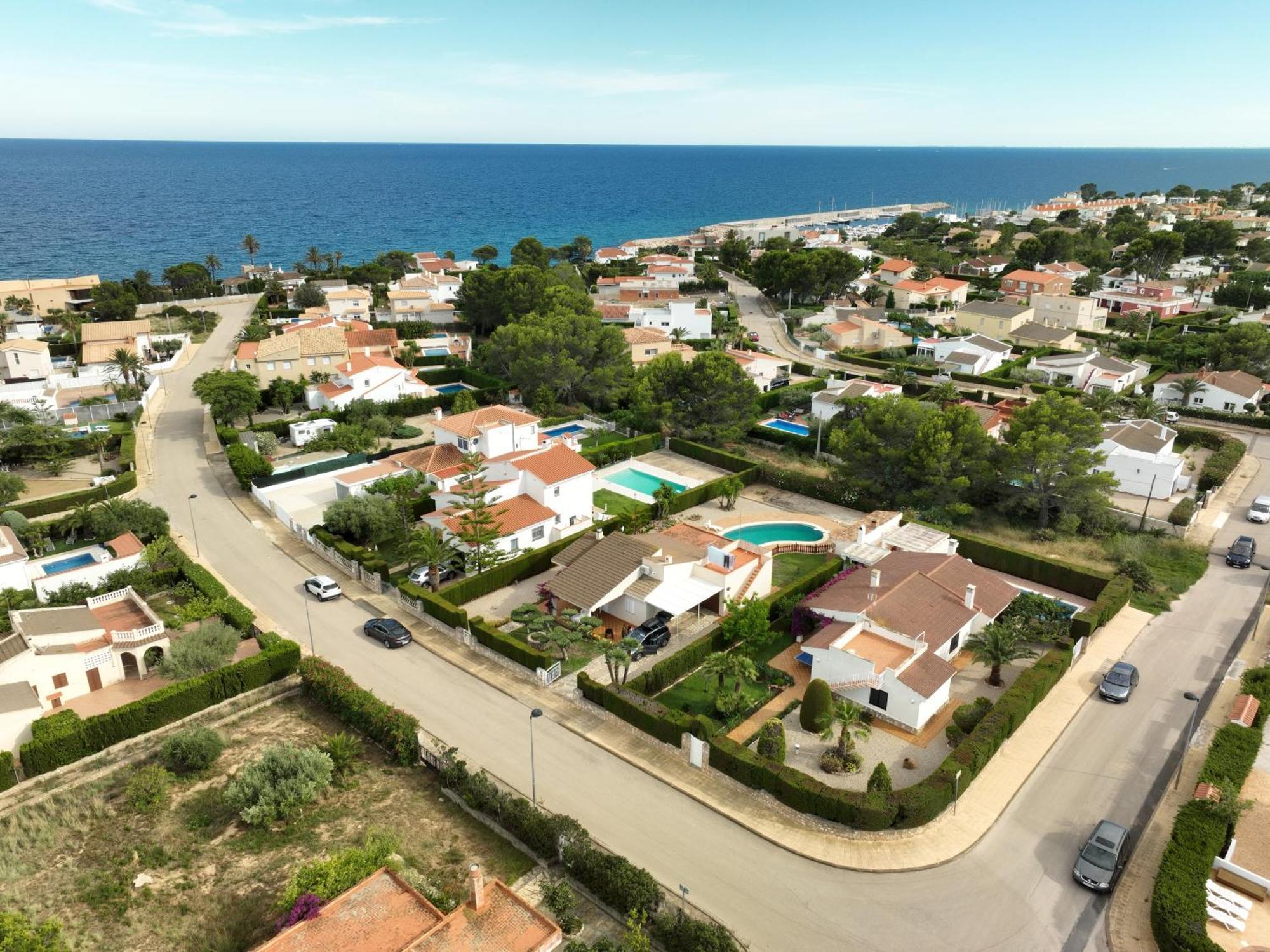 Exclusiva Villa Con Piscina Calafat Exterior photo