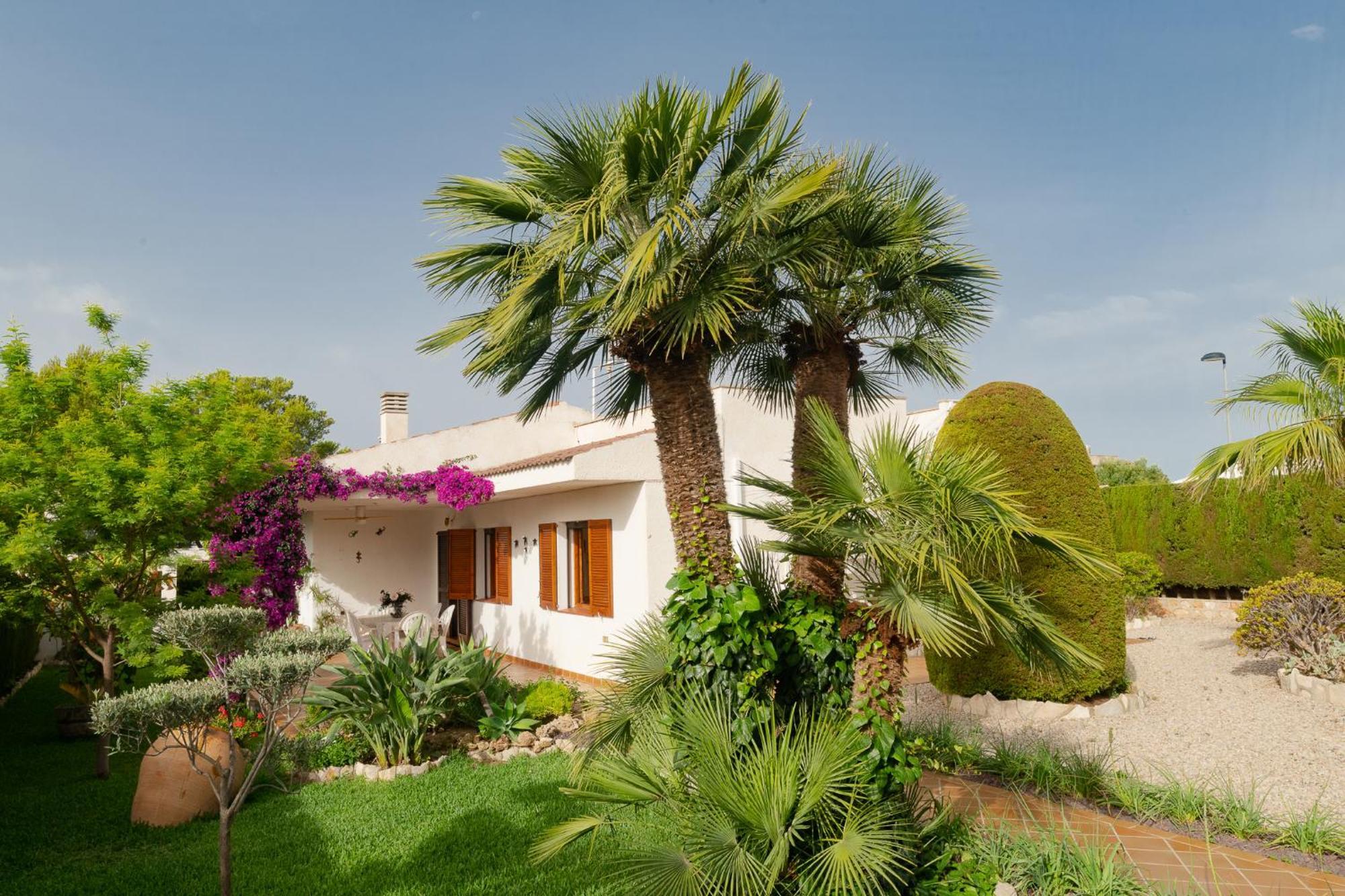 Exclusiva Villa Con Piscina Calafat Exterior photo